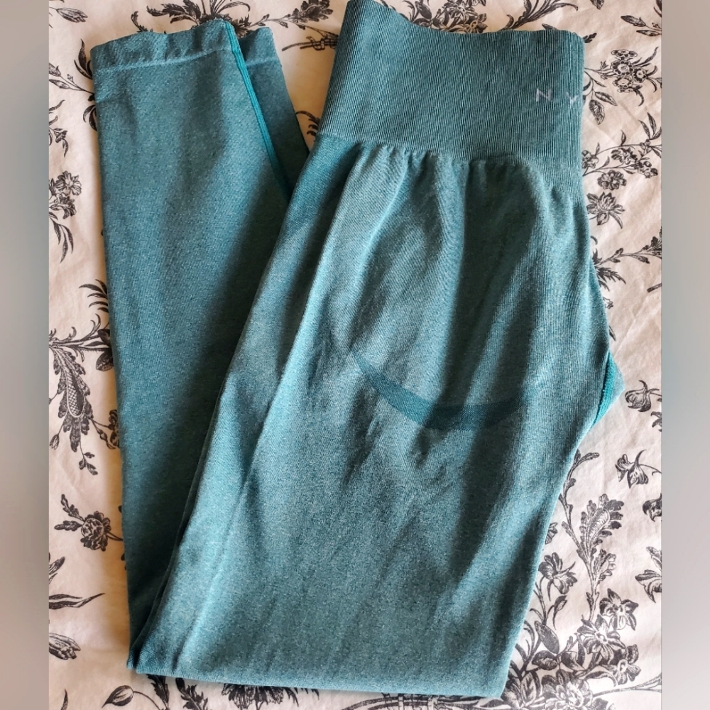 NVGTN leggings